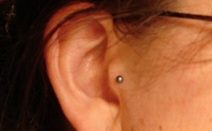 tragus piercing.jpg