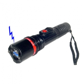 taser lampe de poche.jpg