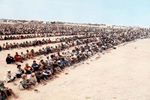 Quelque 350 000 Marocains participent à la Marche verte..jpg