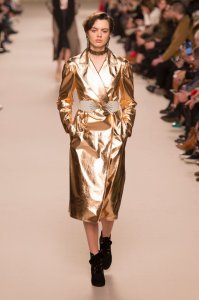 tendance-couleur-hiver-2016-dore-lanvin_5567157.jpg