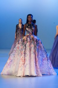 defile-elie-saab-haute-couture-printemps-ete-2014-photo-39.jpg