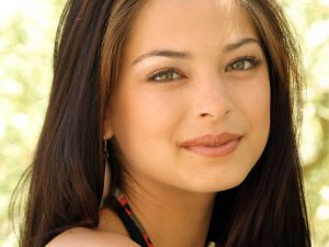 kristin_kreuk_20.jpg