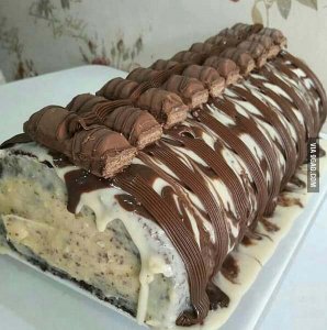 Kinder-Bueno-Roll-Cake-My-minds-telling-me-no-My-bodys-telling-me-yes.jpg