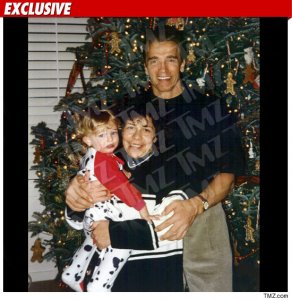 0518-arnold-child-mildred-xmas-ex-wm-2-credit.jpg