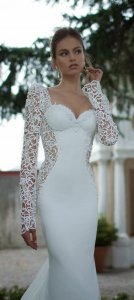 7fdf6a1ce4e6b195027d528b1b60d381--winter--dress-wedding.jpg