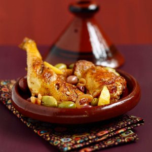 tajine-au-poulet-et-aux-olives[1].jpg