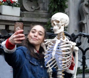 selfie.jpg