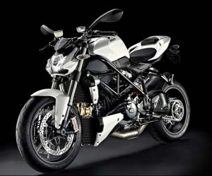 ma-passion-ducati-streetfighter-img.jpg