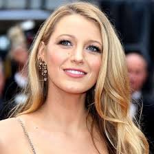 Blake lively blond  2.jpeg