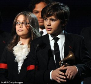 enfants-michael-jackson-grammy-award.jpg