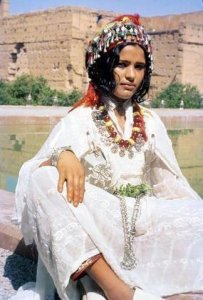 femme amazighe.jpg