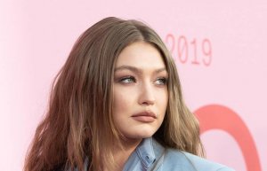 830x532_mannequin-gigi-hadid.jpg