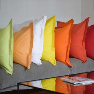 taie-d-oreiller-unie-percale-80-fils-cm-coton-peigne.jpg