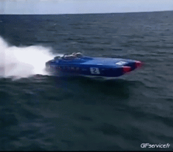 42770-offshore-power-boat-boats-video-gif-transport.gif