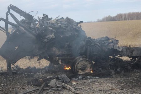 Destroyed Russian supply convoy in Chernigiv region (3).jpg