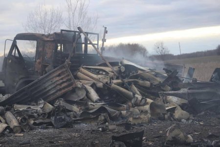 Destroyed Russian supply convoy in Chernigiv region (5).jpg