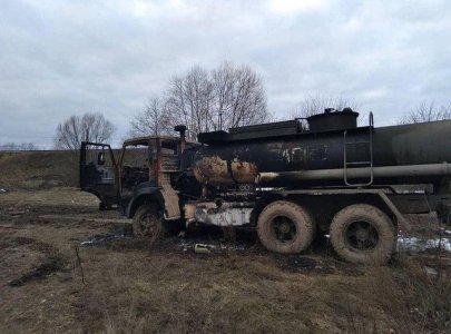 A destroyed Russian Army convoy all vehicles were hit and burned after By Ukrainian Army antit...jpg