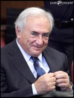 682557-dsk-tout-sourire-au-tribunal-deja-637x0-1.jpg