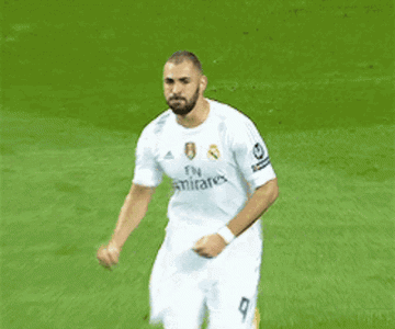 karim-benzema-real-madrid.gif