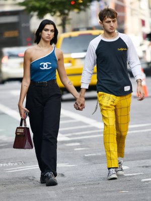 Dua-Lipa-Anwar-Hadid-POTD-Vogueint-Sep12-Splash-News.jpg