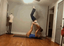 yoga-fail.gif