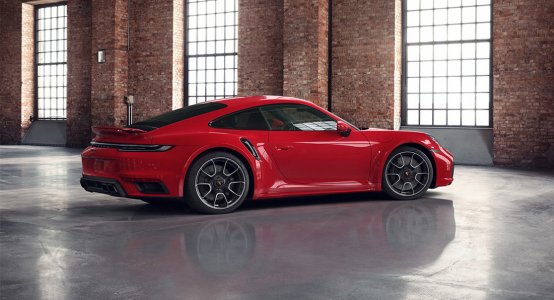 2021-Porsche-911-Turbo-S-.jpg