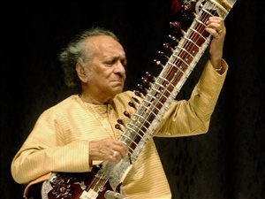 AFP_121211_9260t_ravi-shankar_g.jpg