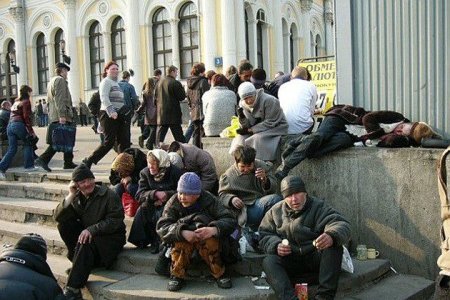 moscow_homeless_people.jpg