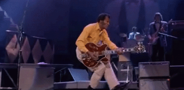 20-mouvements-de-rock-stars-en-gifs-animes-rolling-stone,M116062.gif