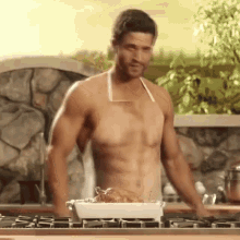 21_15_50_anderson-davis-hunk.gif