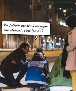 Macron SDF JO.jpg