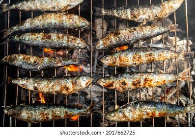 sardines-roasted-on-charcoal-typical-260nw-2017662725.jpg