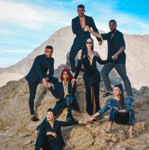 laurent-sisika-jazz-noemie-emine-justine-et-sandra-ont-embarque-pour-une-nouvelle-saison-photo...jpg