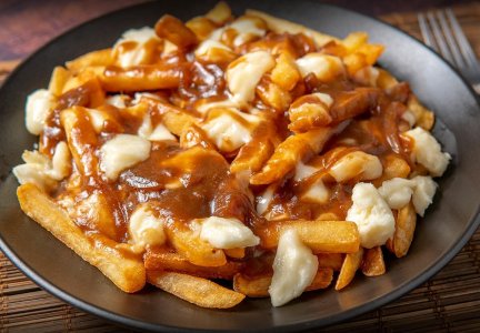 La-Poutine-Week-Canada-1200x834.jpg