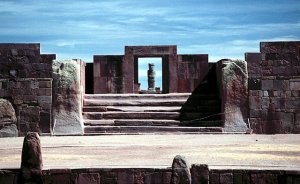 tiahuanaco_ancient-ruins_4349.jpg