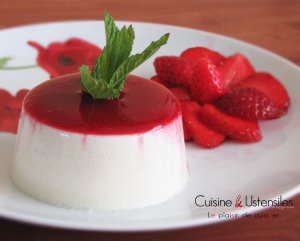 panna-cotta-coulis.jpg