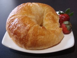 plain croissant.jpg