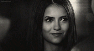 Elena-Gilbert-elena-gilbert-28106545-499-275.gif