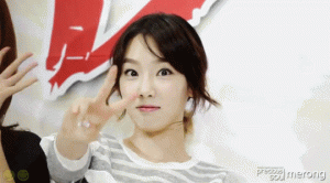 snsd_taeyang_smile_gif_by_teklaa-d498vno.gif