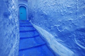 blue-streets-of-chefchaouen-morocco-6.jpg